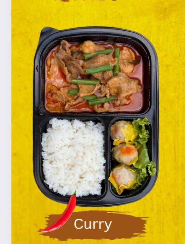 Curry Lunch Combo Set.