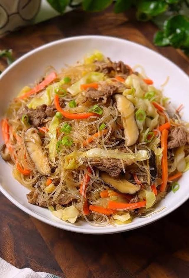 Siam Noodle.